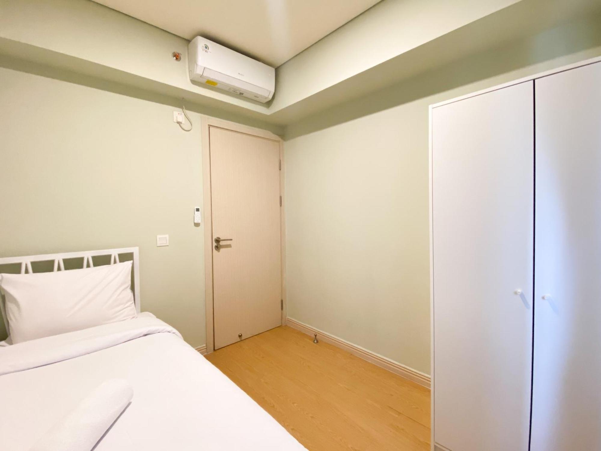 Comfort Stay And Simply 2Br At Meikarta Apartment By Travelio 芝卡朗 外观 照片