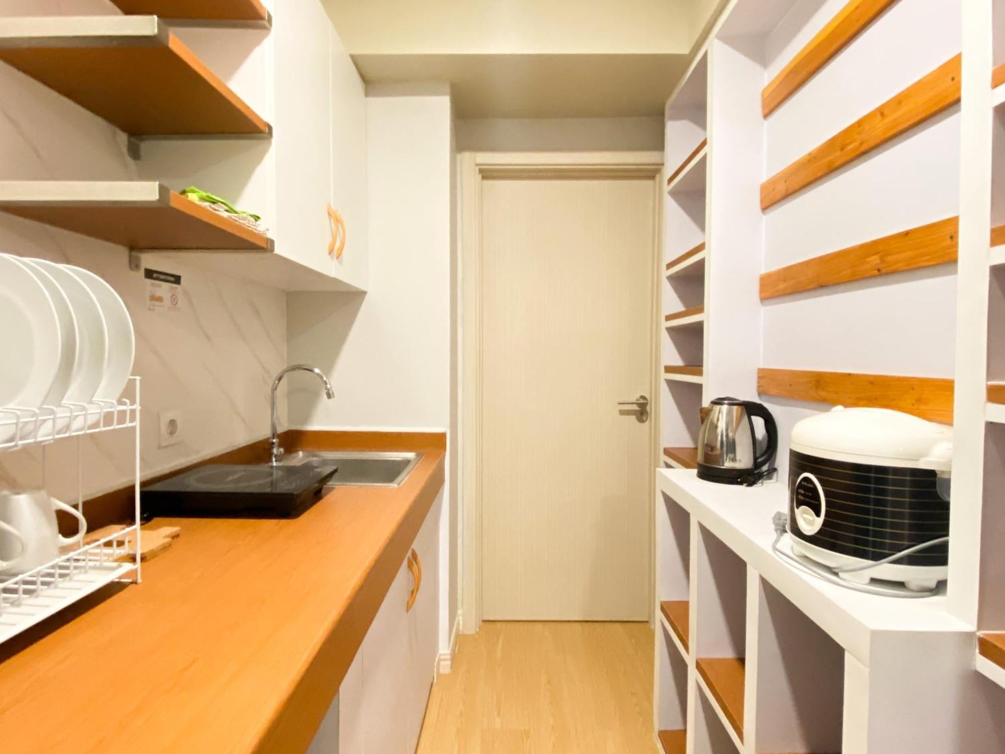 Comfort Stay And Simply 2Br At Meikarta Apartment By Travelio 芝卡朗 外观 照片